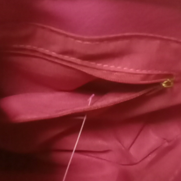 Crossbody ☺️👜 - Picture 5 of 8